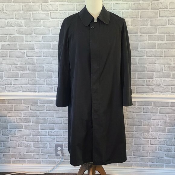 Hart Schaffner Marx Black Single Breasted Full Length Raincoat 40R Quiet Luxury - Picture 9 of 9